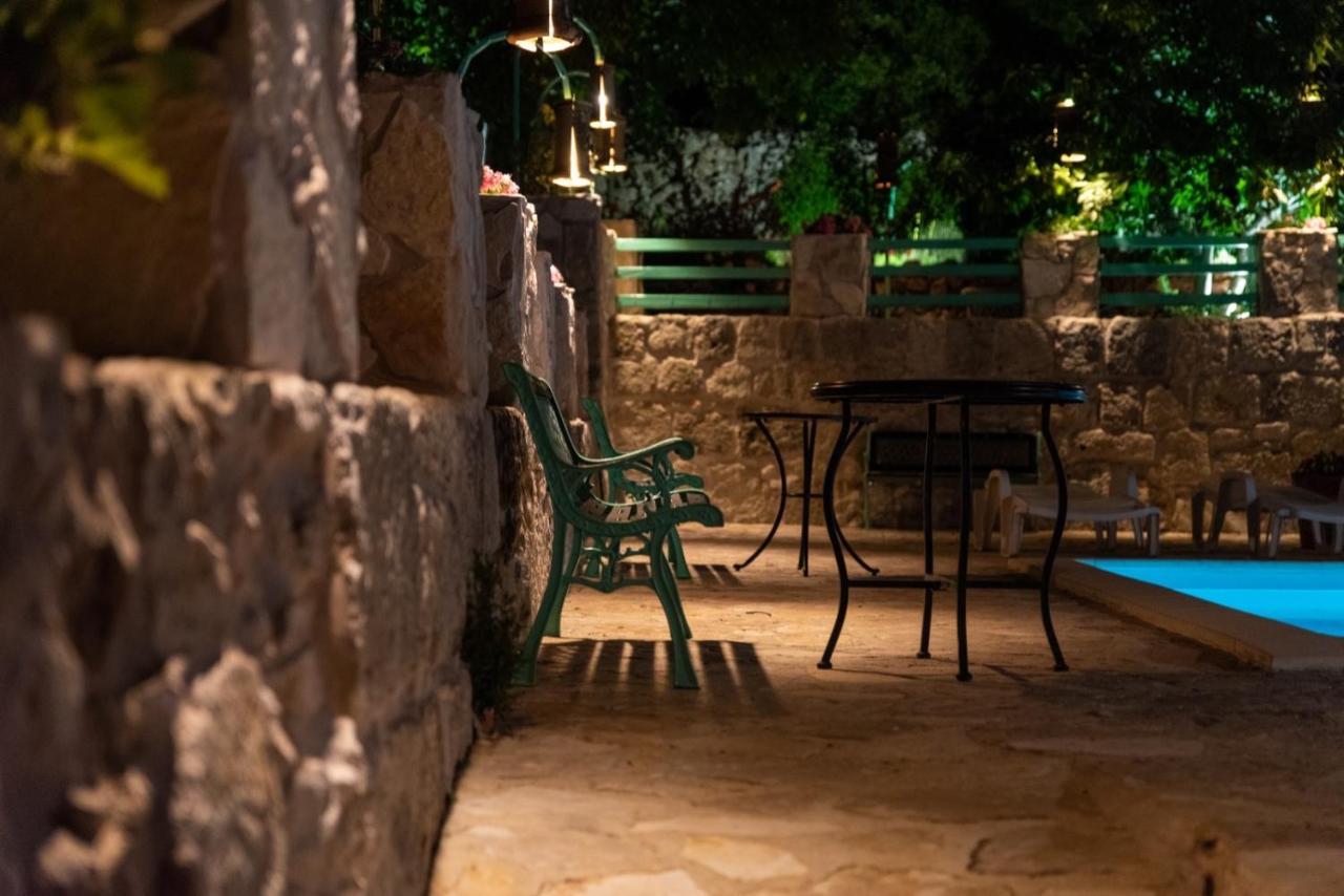 Villa Pristinus Krstatice エクステリア 写真